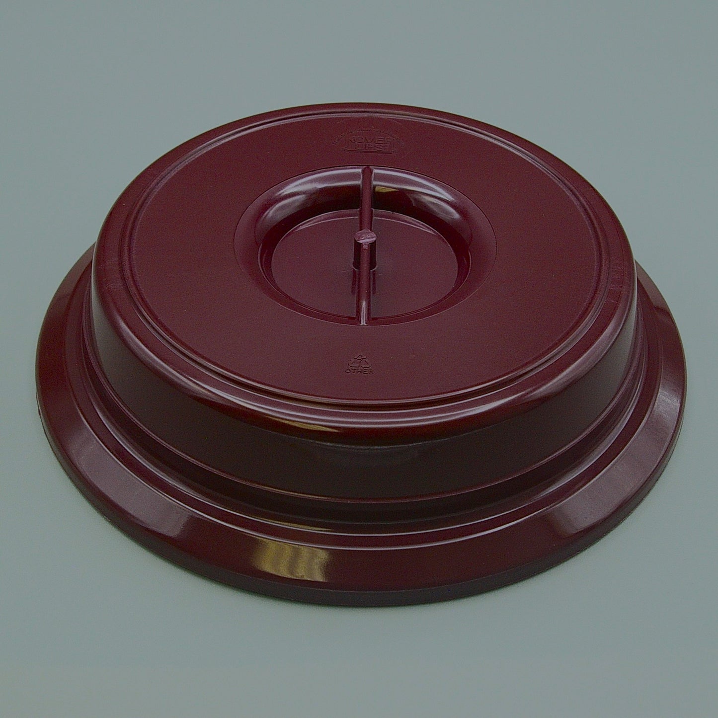 775BUG - High Heat Reusable 7.5" Burgundy KU Grip Plate Cover