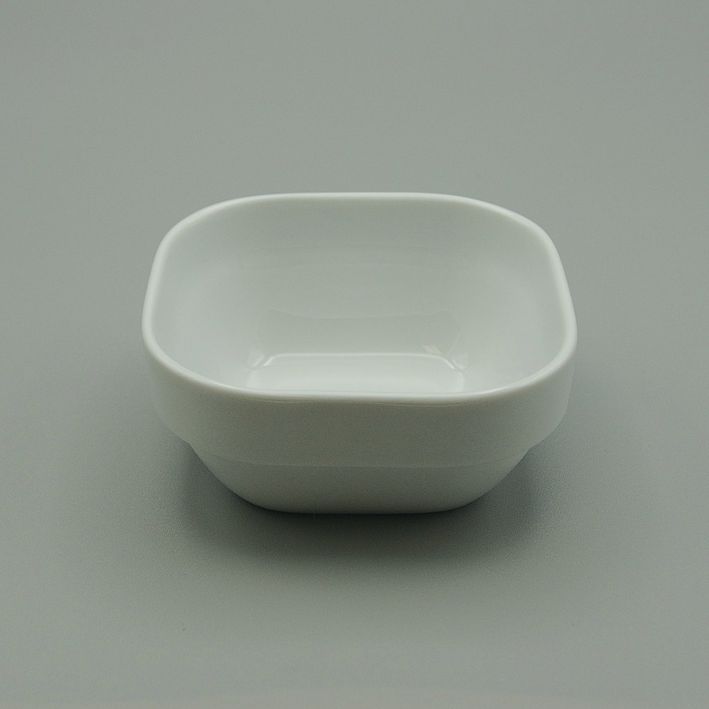 V334 - Porcelain Square White Desert Bowl